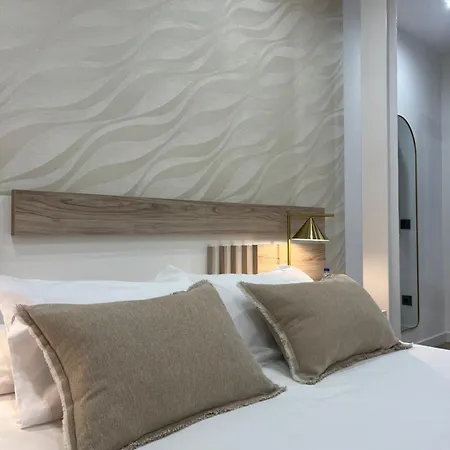 Lejlighed Serranos 32