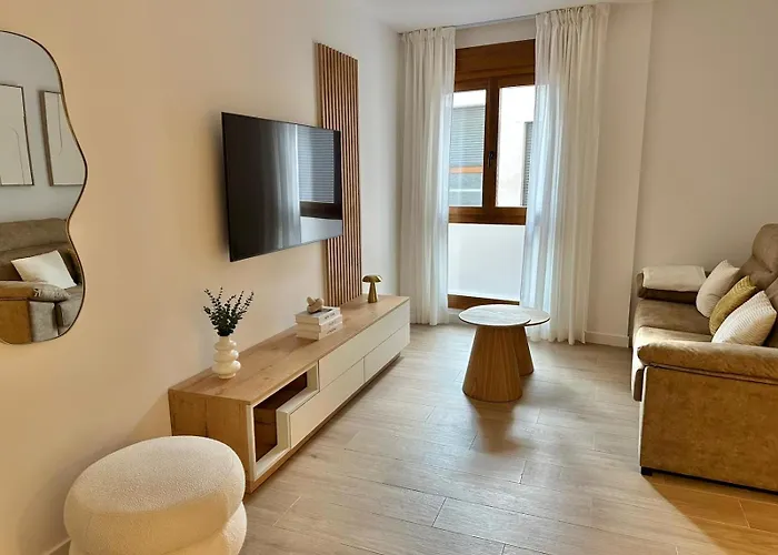 Serranos 32 Appartement